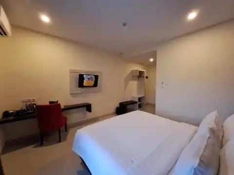 Hotel Simfony Alor Kalabahi Ngoại thất bức ảnh